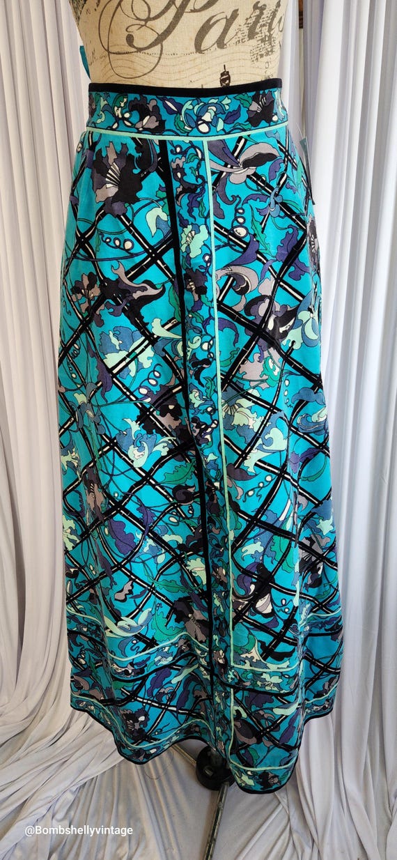70s EMILIO PUCCI ベロアロングスカート イタリア VINTAGE Vintage 60's Emilio Pucci Blue Print Velvet Maxi Skirt & Silk Top