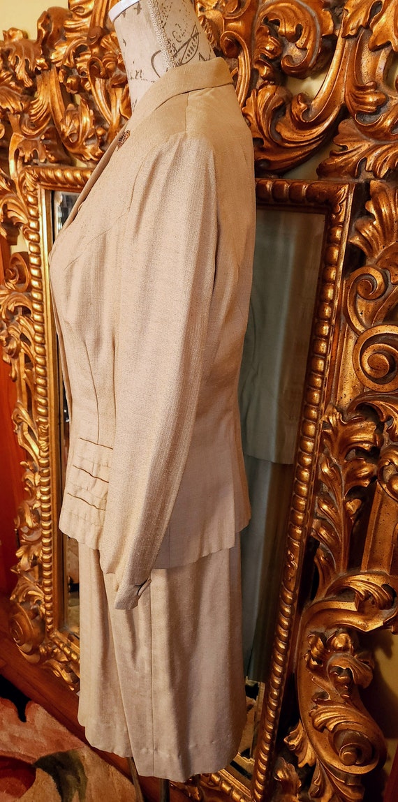 Vintage 40's Fred A. Block Beige Linen Dress Suit - image 2