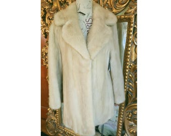 Vintage 70's Blonde Hip Length Genuine Mink Jacket