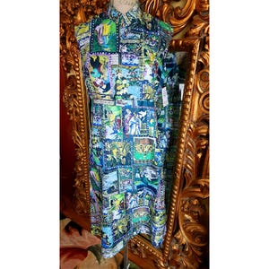 Vintage 60er Jahre Waltah Clark&#39;s Midieval Print Nylon Kleid mit asiatischen Details