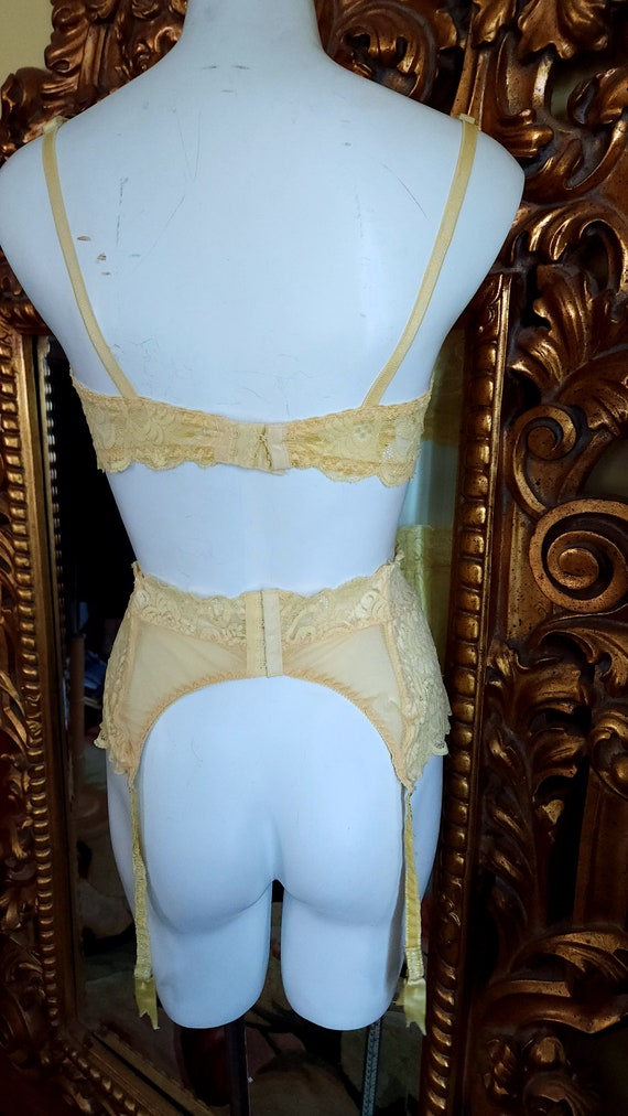 Vintage 90's Fredericks of Hollywood Yellow Lace … - image 2