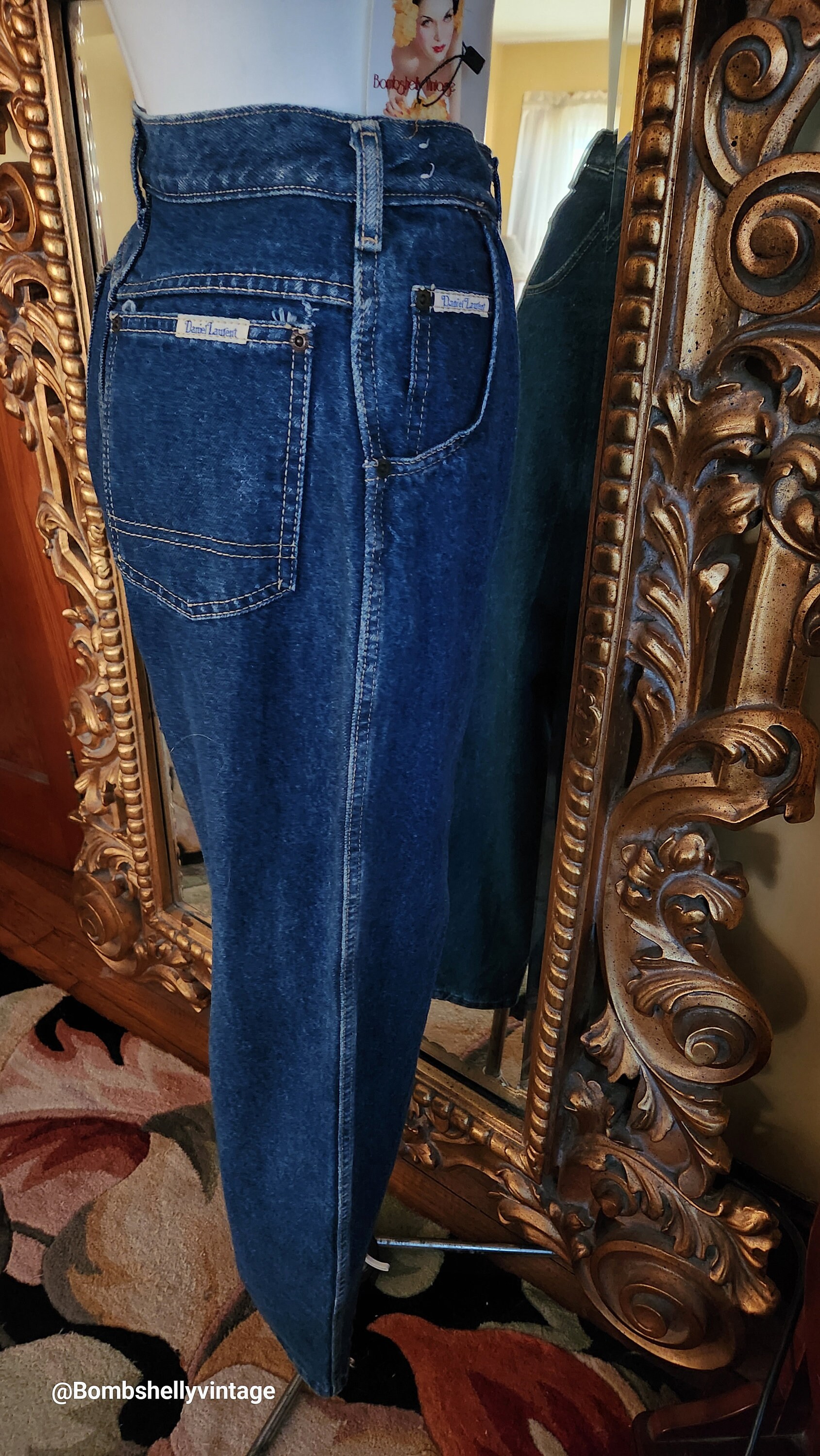 Vintage 90's Daniel Laurent High Waisted Pleated Blue Jeans Vintage 90's Daniel Laurent High Waisted Pleated Blue Jeans