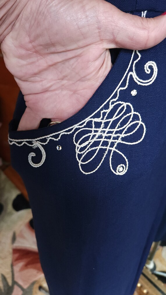 Vintage 40's Navy Blue Linen Embroidered Dress wi… - image 6