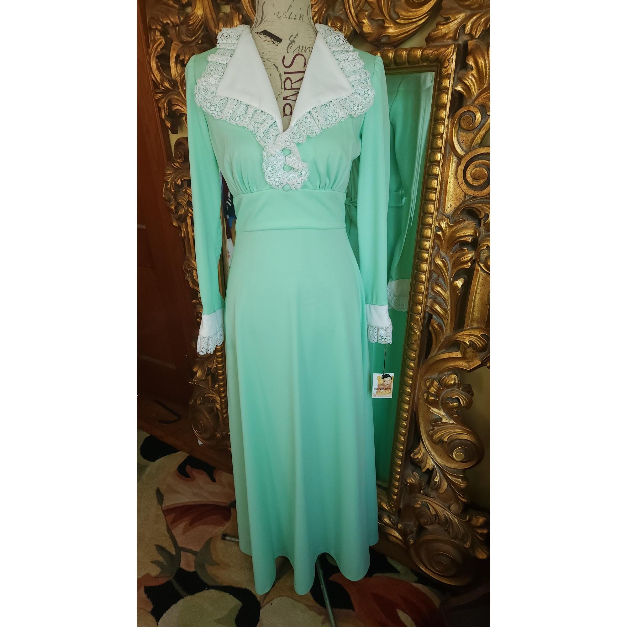 Vintage mint green dress new arrivals