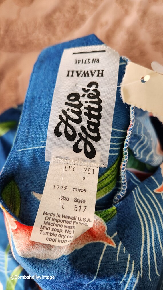 Vintage 70's Hilo Hattie Hawaiian Blue Floral Cotton Muumuu