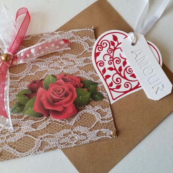 carte félicitations mariage, faite main,3D,  dentelle,  roses rouges, tag amour, carte fiançailles, pacs