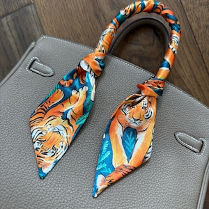 Orange And Blue Tiger Twilly Easy Tiger (Navy) Twilly Set – The Avenue main image 4