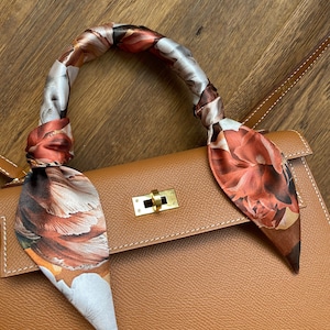Bolso de mano con estampado floral dorado otoñal, bufanda fina, pañuelo para el pelo y asa