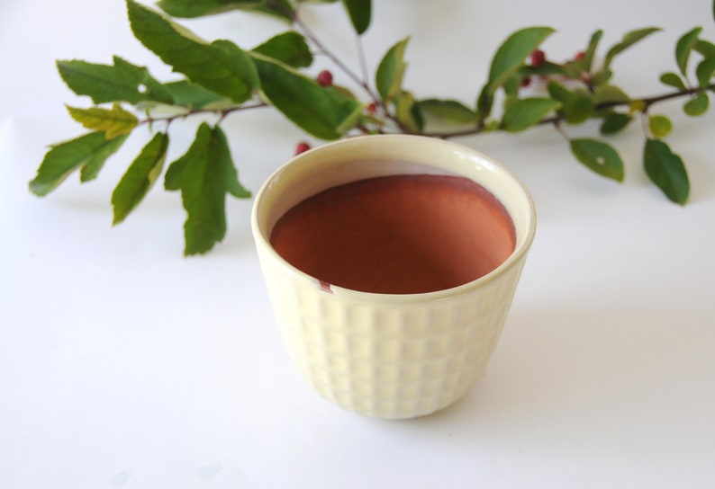 A Swedish classic Gunilla planter by Bertil Nilsson 1950s Plant pot Scandinavian Retro. Upsala Ekeby modernist planter