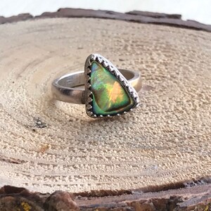 Mother of Pearl Sterling silver Ring Size 6.75