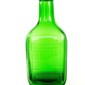 Vintage Green Square Bottle with Metal Cap and Embossed Squares Vintage 30s 40s Bild 3