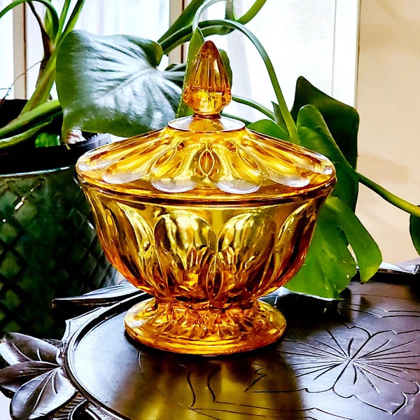 Golden Amber Glass Candy Dish, Pointed Finial Lid, Fairfield Made By Achor Hocking Vintage 60s