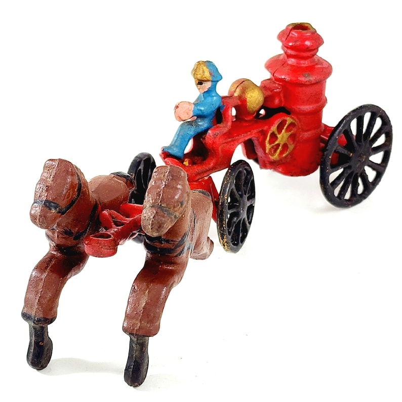 Replica Cast Iron Horse Drawn Pumper Fire Truck Toy Figurine Vintage 70s Bild 1