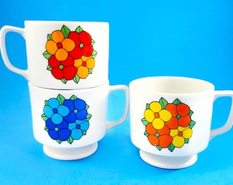 Vintage Stacking Footed Mugs Floral Flower Power, 8 Ounces, Mid Century Mod 70s