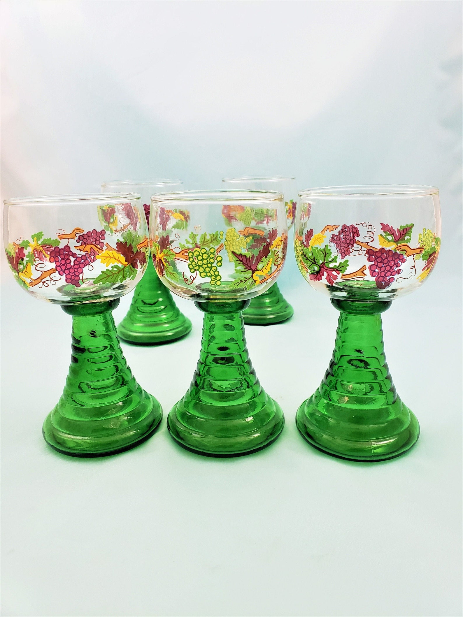 What is Roemer Glass?Green Stemmed German Wine Glasses A German Girl
