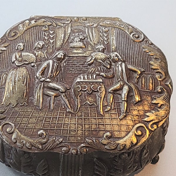 Small Lined Jewelry Box, Footed Silverplate - Colonial Scene In Repousse Vintage 50s