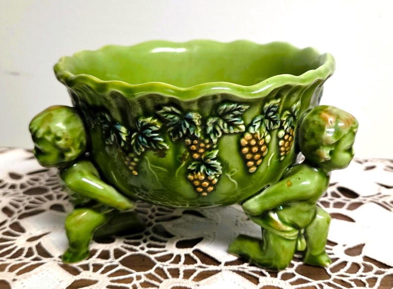 Vintage Lefton Green Cherub Planter, Mid Century Ceramic Putti Footed Bowl H4945 image 2