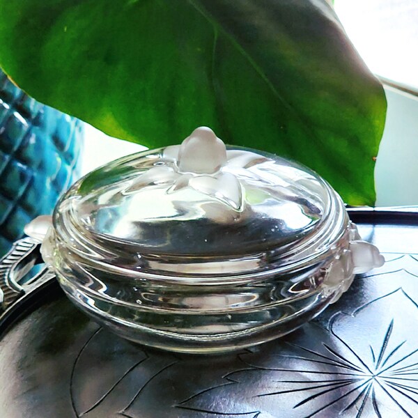 Mikasa Walther Glass Candy Dish, Frosted Rose Lid And Handles Vintage