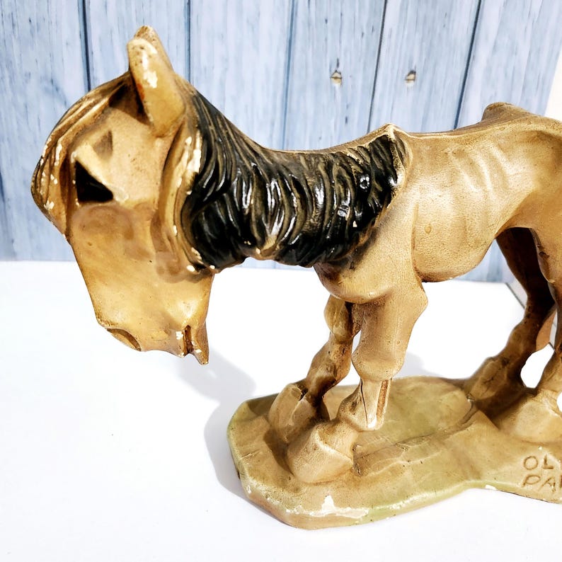 Chalkware Old Paint Horse Figurine Souvenir of Kentucky, HS Anderson