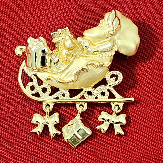 Danecraft Santa Sleigh With Charms Pin Brooch, Go… - image 1