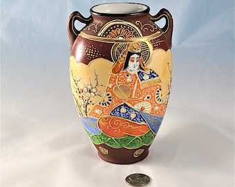 Japanese Moriage Geisha Vase Porcelain, Made In Japan 50s 60s, Mid Century
