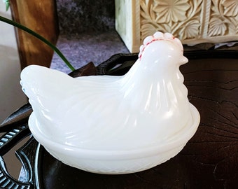 Mid Sized Hen On Nest,  Platonite White Or Milk Glass, Basket Weave Nest Vintage 30s 40s