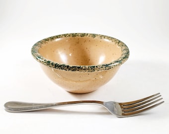 Three Rivers Pottery Small Bowl Beige Or Light Brown With Hunter Green Speckled Rolled Rims RRP Like Vintage 70s to 80s