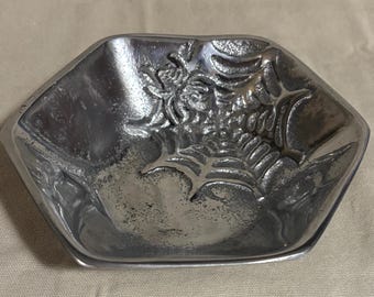 Vintage Halloween Pewter Alloy 6-Sided Small Spider w/Web Treat Bowl
