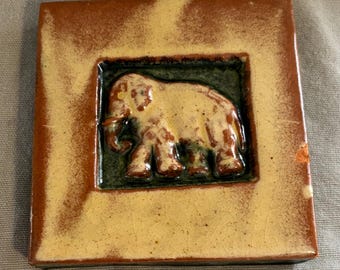 Moravian Bucks County Elephant Tile
