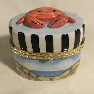 Zrike Eileen Tramonte Seashore Beach Scene Crab Lidded Trinket Box