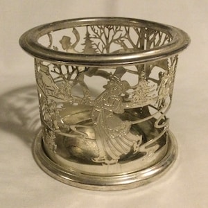 1990 Towle Silver Plate Winter Skating Scene Open Work Votive Holder