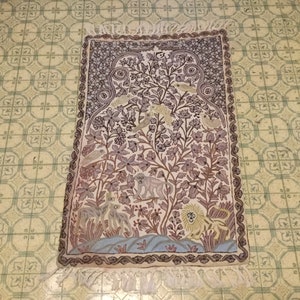 Vintage Handmade Hooked Tree of Life with Animals and Birds Rug  34 X  22 1/4