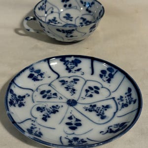 Antique Blue & White Japanese Imari Yunomi Demitasse Tea Cup and Saucer
