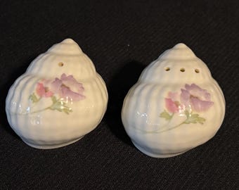 Vintage Narumi Mikasa Figural Seashell Salt & Pepper Shakers