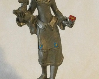 Vintage Peltro Cesellato A Mano Pewter Girl Figurine