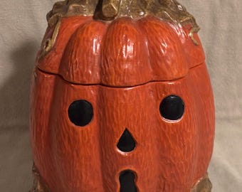 Vintage Halloween Ceramic Surpised Jack O Lantern Treat Jar