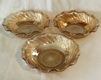 Vintage Set Of Three Iridescent Amber Glass Swirl Pattern Bowls