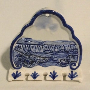 Vintage Blue & White Niagara Falls Souvenir Spoon Holder Made in Japan