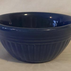 Vintage Blue Glaze Finish Fluted Stoneware 5 1/4” Bowl
