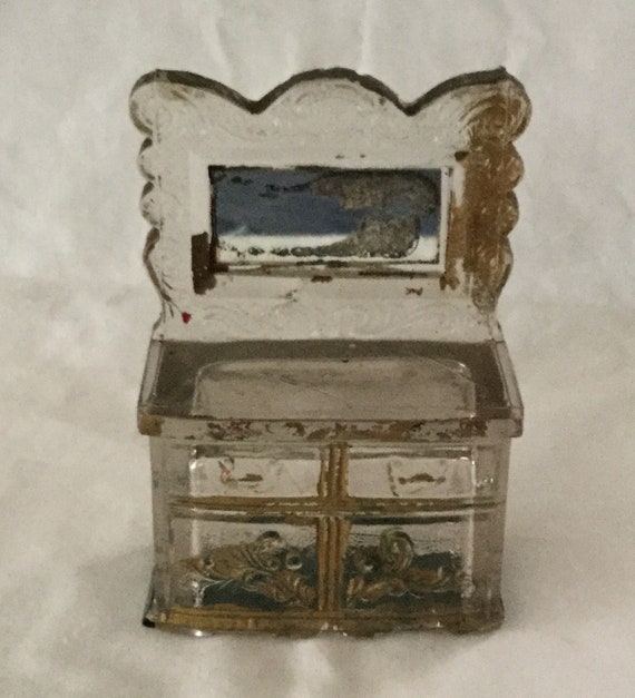 1915 Bureau Dresser With Mirror Glass Candy Container