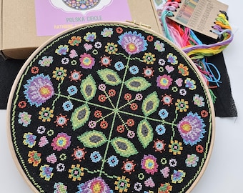 Polska Circle Cross Stitch Kit