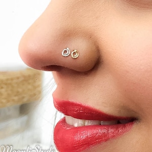 Nose stud - Spiral nose Stud - Tiny nose earring -  Gold stud nose earring - nose stud 22g