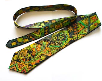 Corbata de seda pintada a mano con lagartos