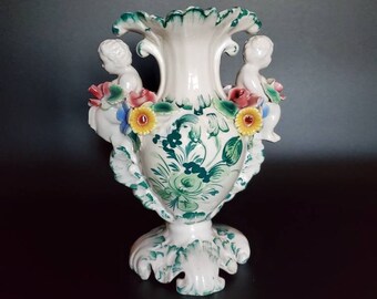 Porcelana pintada a mano jarrón vintage querubines y flores de Capodimonte hecho en Italia década de 1950