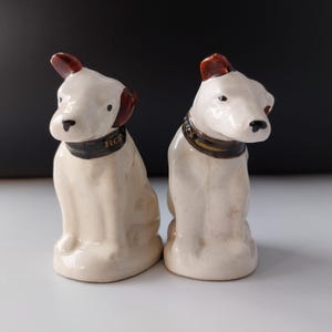 RCA Victor Salt Pepper Shakers Nostalgic Nipper the Dog Mascot Phonograph Listeners MCM Ceramic Made in Japan Kitchen Kitsch 1950s