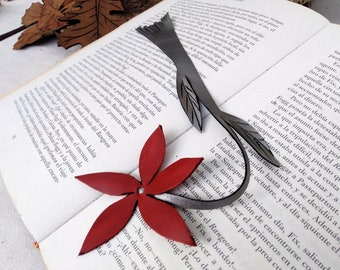 Leather flower bookmark. Flower page turner. Reading point red flower. Nice bookmark. Detail nice gift Christmas red flower