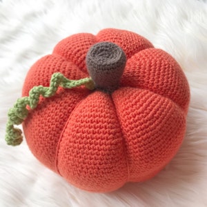 Crochet Pattern Trio of Pumpkins image 3