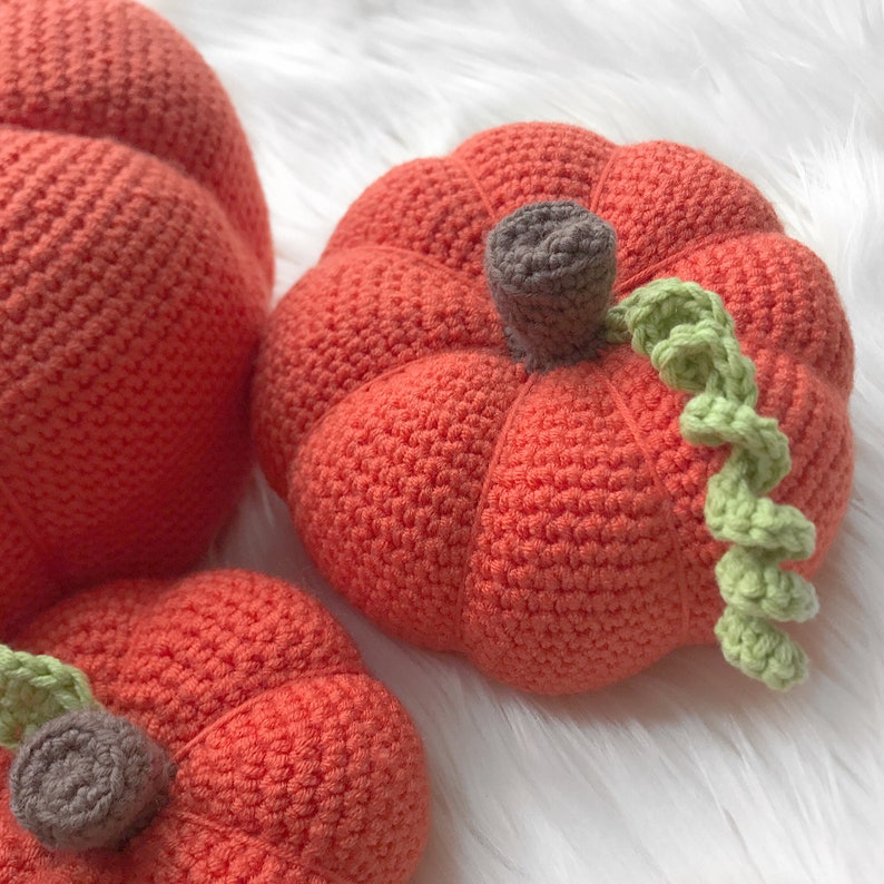 Crochet Pattern Trio of Pumpkins image 5