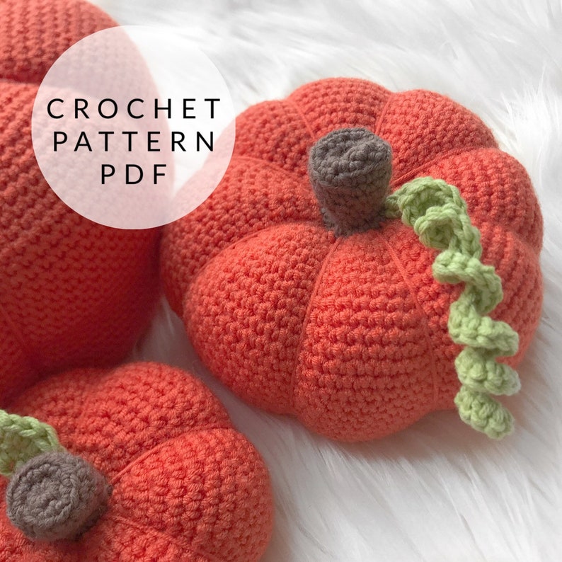Crochet Pattern Trio of Pumpkins image 1