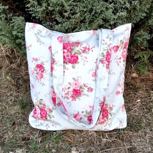 Floral bag English roses tote cottage core Everyday bag  Wife gift with roses Mom gift College bag Lined tote Roses lover Gift Fabric bag